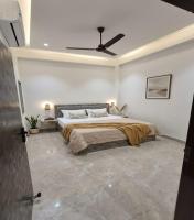 Shiv Kashi Home Stay - Bed and Breakfast Benares