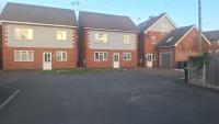 Spacious modern private detached home sleeps 6 - B&B Beeston
