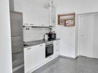 Group-Friendly 3BR I Near Metro and Main Station - Bed and Breakfast Wenen