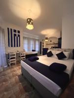 Studio Grécia- lançamento até 4 hóspedes, cozinha completa, varanda, centro, estacionamento - B&B Monte Azul Paulista