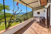 Agro tourism house GAUGUIN with pool Finca el Moralejo TOLOX - B&B Tolox
