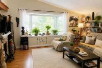 Spacious 3-bedroom, 2-bathroom home in DT yellowknife heated hot water all facilities - Bed and Breakfast Yellowknife