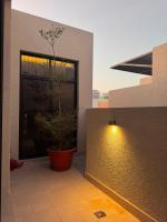 Lovely Room with Terrace - B&B Riyadh