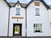 Modern Apartment, Free Parking - 7 min walk to Windsor Castle - Bed and Breakfast Windsor