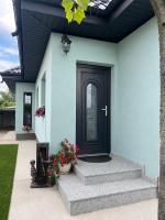 Casa Marina - near airport - B&B Bacau