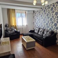 Bright Apartment in the Heart of Yerevan - Chambres d'hôtes Erevan