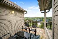 Romantic Huntsville Lakeview Escape with Fireplace and Games - B&B Huntsville