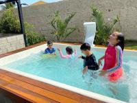 La Famille - Casa com Piscina, Jacuzzi, Jardim e próximo a Praia - B&B Arraial do Cabo