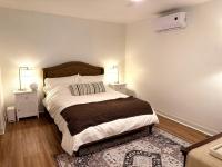 Nomad & Nest, Historic Monte Vista Retreat - Bed and Breakfast San Antonio