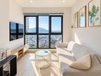 Luxury Gold Coast Apartment with Panoramic Sea View by San Ocean - B&B Nha Trang