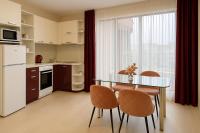 pLOVEdiv Central Apartment & Private Parking - Walk to Old Town and Main Street - Chambres d'hôtes Plovdiv