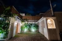 Velin Villa - B&B Canggu