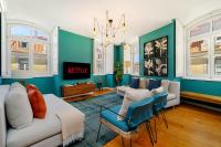 WHome Colorful Portuguese-Style Apartment in Chiado - Bed and Breakfast Lissabon