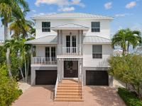 Dock Holiday by Sun Palace Vacations - B&B Fort Myers Beach