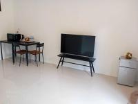 Großes Doppel-/Zweibettzimmer