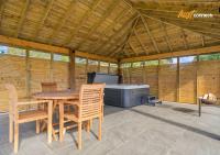 Large Hot tub country house for 12, near Loch Lomond - Ferienwohnung Bearsden
