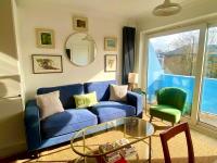 Modern 2-Bed Apartment with Off-Street Parking in Chiswick - B&B Londres