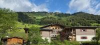 Ferienwohnungen & Chalets Capricorno - B&B Mittelberg
