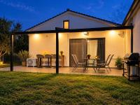 Oliva Retreat Fourka - Bed and Breakfast Skála Foúrkas