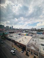 Canton Street Theatre Suite - B&B Dallas