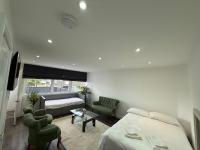 Brand New, Spacious & Peaceful Home - B&B Londres