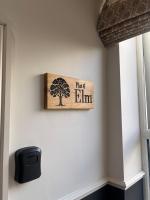 Modern Studio in Sale Wi-Fi & Self Check-In - B&B Mánchester