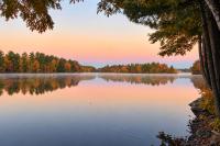 Cozy Maine Lakefront Escape | Fall Foliage & Fire - Bed and Breakfast Limerick