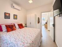 Apto térreo aconchegante e privativo em Tijucas - Bed and Breakfast Tijucas