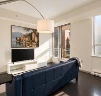 Chic & Modern Apartment In The Heart Of Downtown - Ferienwohnung Victoria