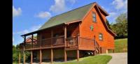 Location! Near attractions! Pet friendly! Hot Tub! - B&B Pigeon Forge