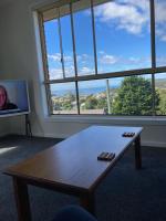 Cheerful 2-bedroom home with free wi-fi - B&B Cooee