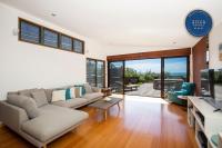 Illaroo Absolute Beachfront with Spa - Chambres d'hôtes Culburra Beach
