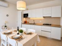 Solara Apartment - B&B Tanaunella