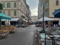 Centre Malakoff, Bel Appartement meublé à 500 mètres du Métro Ligne 13 - B&B Malakoff