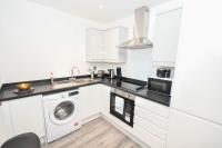 Bright & Contemporary 1 Bed Apartment in Leeds - Chambres d'hôtes Leeds