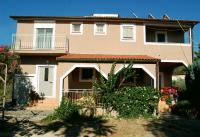 Apartment & Rooms Roza - B&B
