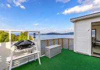 Spacious seaside apartment with balcony - Chambres d'hôtes Sørreisa
