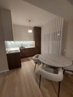 Shega Apartments - Free Private Parking - Bed and Breakfast Prizren