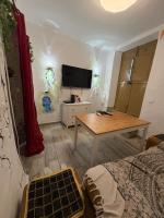 Welcome to this house and make your self a home - B&B Alora