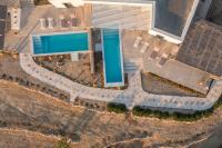 Villa Nabia by Milos Concierge - B&B Adamantas