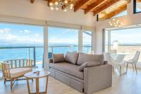 Superior One-Bedroom Apartment