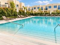 Damac Hills 2 Villa Pool Front + Waterpark Access - B&B ‘Ūd al Bayḑā’