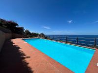 Tra cielo e mare a Costa Paradiso - B&B Costa Paradiso