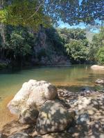Casa Sol de Sana - Piscina Privativa - Cachoeira Próximo - Vista para montanhas - Bed and Breakfast Macaé