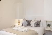 Casa Serafina VP1 by Rent-a-key - Bed and Breakfast Porto Moniz