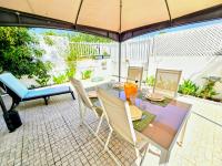 Beach and Surf House - B&B Costa de Caparica