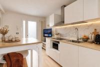 Minimal Suite - P r a t u r e c c i Group - B&B Riccione