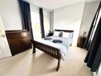 Cosy Townhouse in Central Leamington with parking - Bed and Breakfast Royal Leamington Spa