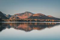 Lakefront Studio with Resort Mountain View - B&B Lac-Supérieur
