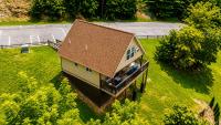 Alpine Holiday 2BR 2BA Cabin, awesome view - B&B Sevierville